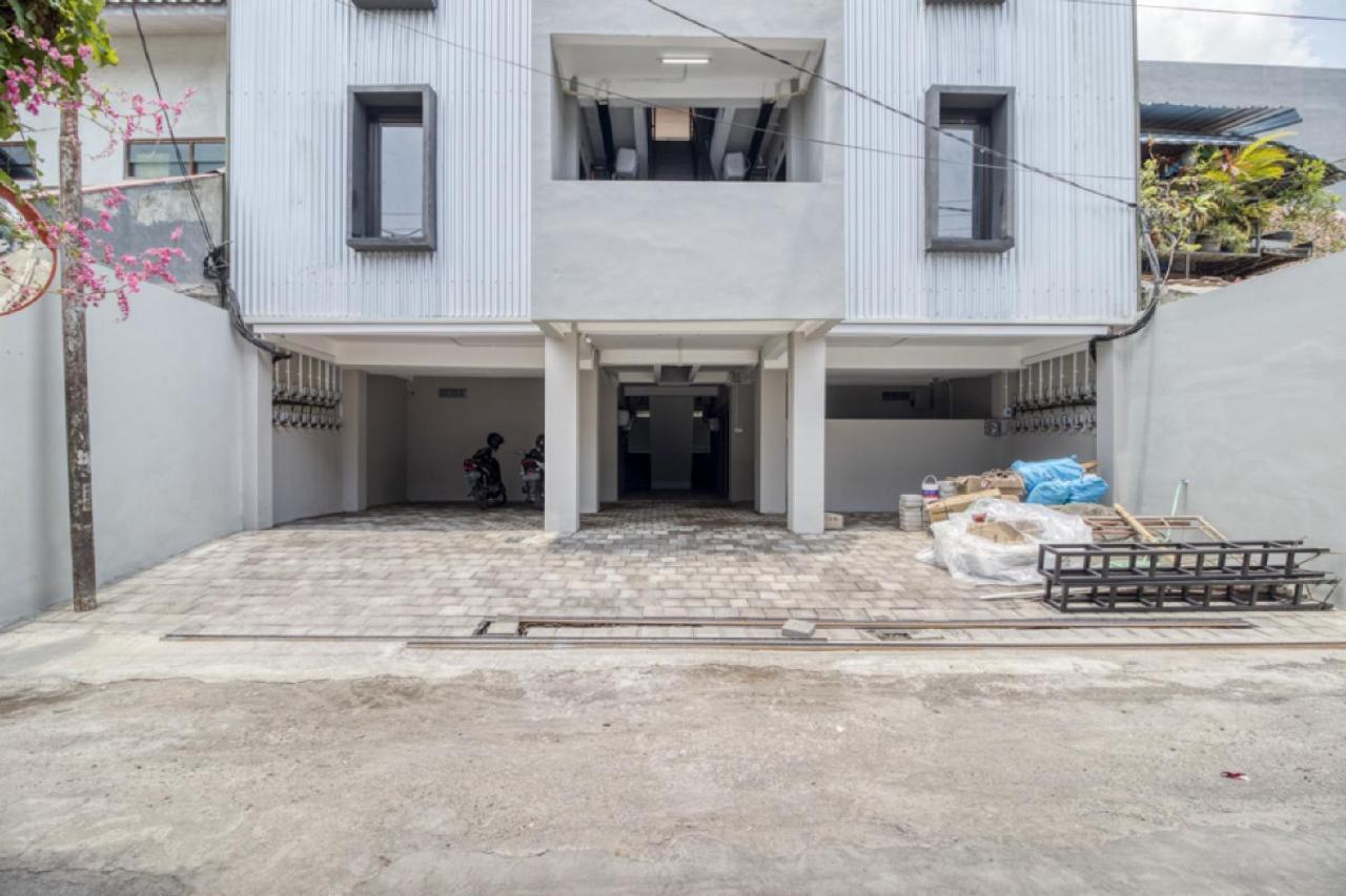 Reddoorz Syariah Near Galeria Mall Джок'якарта Екстер'єр фото